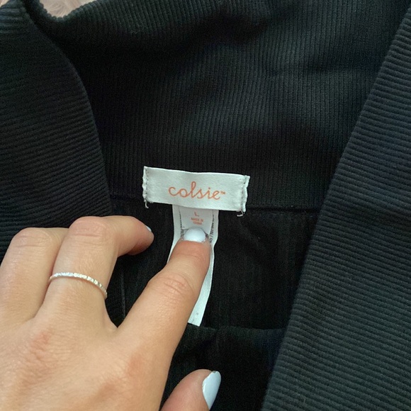 Colsie bike shorts - Picture 2 of 3